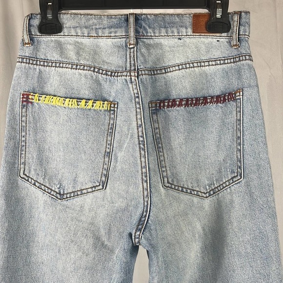 BDG‎ Cowboy Jean With Patchwork Detailing Lightwash Distressed Straight Leg - Picture 7 of 11